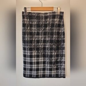 Sarah Pacini Black White Gray Wool Blend Plaid High Rise Pencil Skirt - M